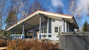 Järvenrantamökki Himoksella poreammeella Jämsä
